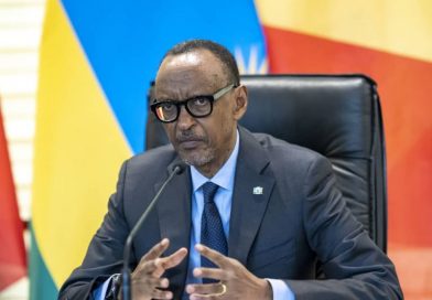Perezida wa Repubulika y’u Rwanda Paul Kagame yongeye kunenga uburozi na ruswa bimwe mu ntwaro ikipe zibona intsinzi zikoresha mu mupira w’amaguru mu Rwanda