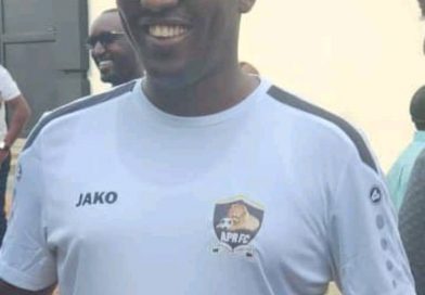 Urugiye kera ruhinyuza intwali: Rukundo Patrick wari warihishe mu ikipe ya Rayon sports inteko rusange ya Fan base yamwirukanye.