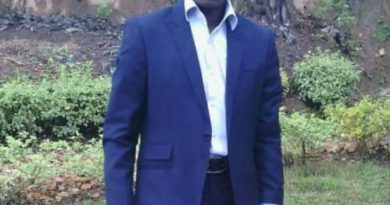 Abaturage batuye Akagali Rango A Umurenge wa Mukura ho mu  karere ka Huye ntibacana uwaka na Gitifu Ngabo Fidel kubera kubateza umwanda.