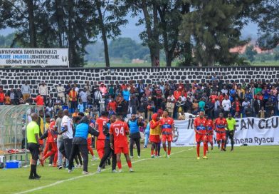 Shampiyona y’icyiciro cya mbere mu Rwanda :Ikipe ya Musanze fc yakosoye iy’APR fc abafana agahinda bagatura umutoza.