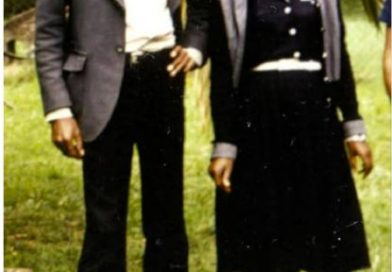 Twibuke twiyubaka: Umuhanzi Nyakwigendera Niyigaba Vincent wishwe muri jenoside yakorewe abatutsi 1994 tumwibukira mubihangano bye.