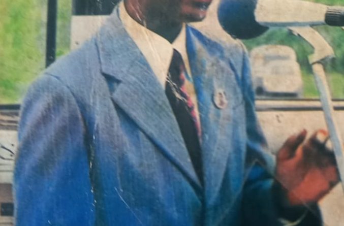 Ngukumbuze umuziki nyarwanda.Umuhanzi Nyakwigendera Captaine Nsengiyumva Bernard